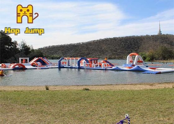 娯楽冒険は公園のInflatables 30-200 Peoeple容量に水をまく